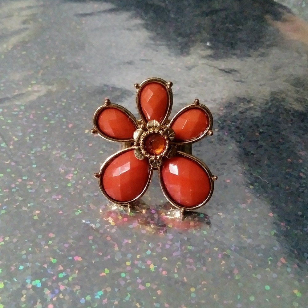 **3 for $9** NWOT Flower Ring - One Size Fits All